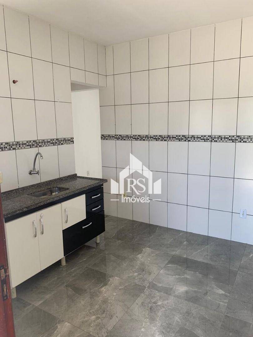 Casa à venda com 2 quartos, 100m² - Foto 7