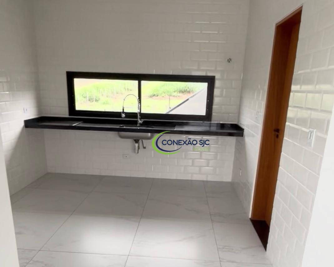 Sobrado à venda e aluguel com 4 quartos, 240m² - Foto 7