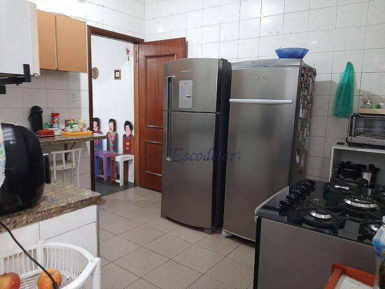 Sobrado à venda com 4 quartos, 230m² - Foto 9