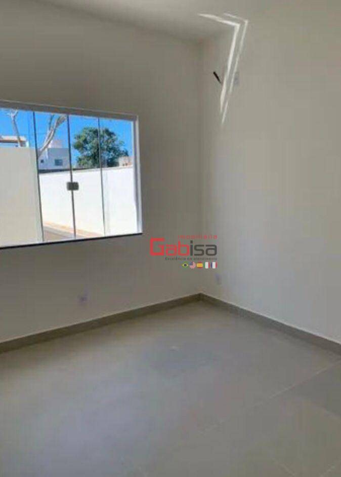 Casa à venda com 2 quartos, 60m² - Foto 9