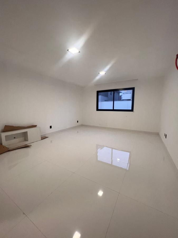 Casa de Condomínio à venda com 3 quartos, 271m² - Foto 11