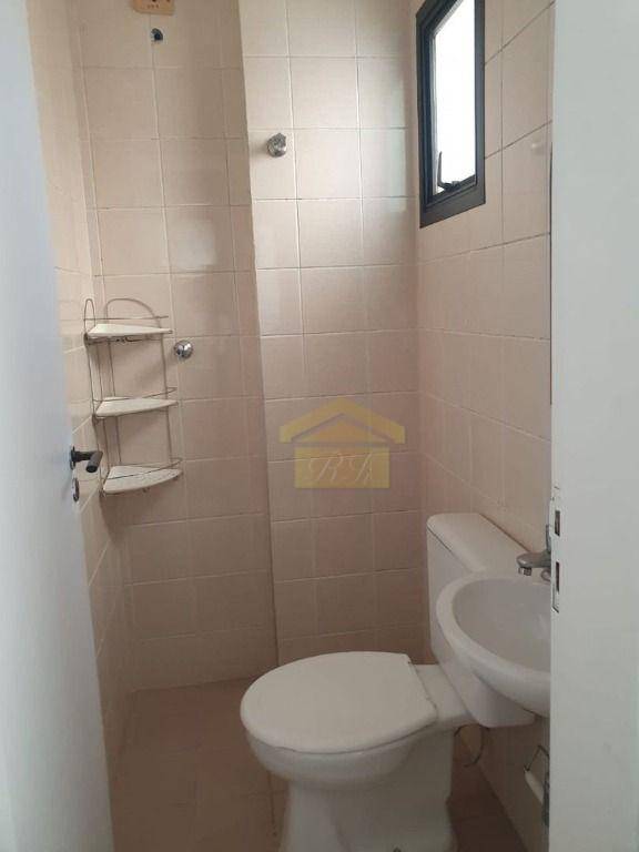 Apartamento à venda com 3 quartos, 70m² - Foto 20