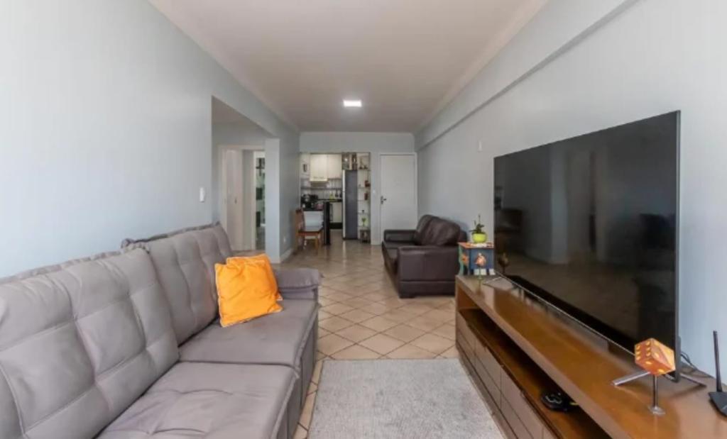 Apartamento à venda com 3 quartos, 110m² - Foto 4