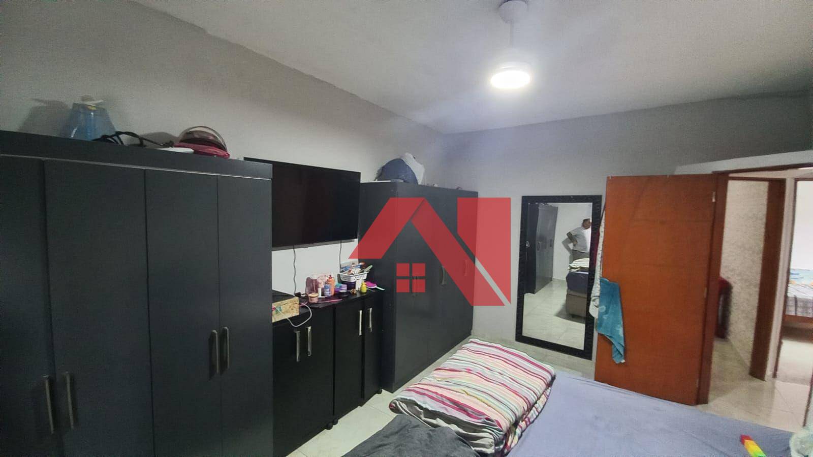 Casa à venda com 3 quartos, 250m² - Foto 8