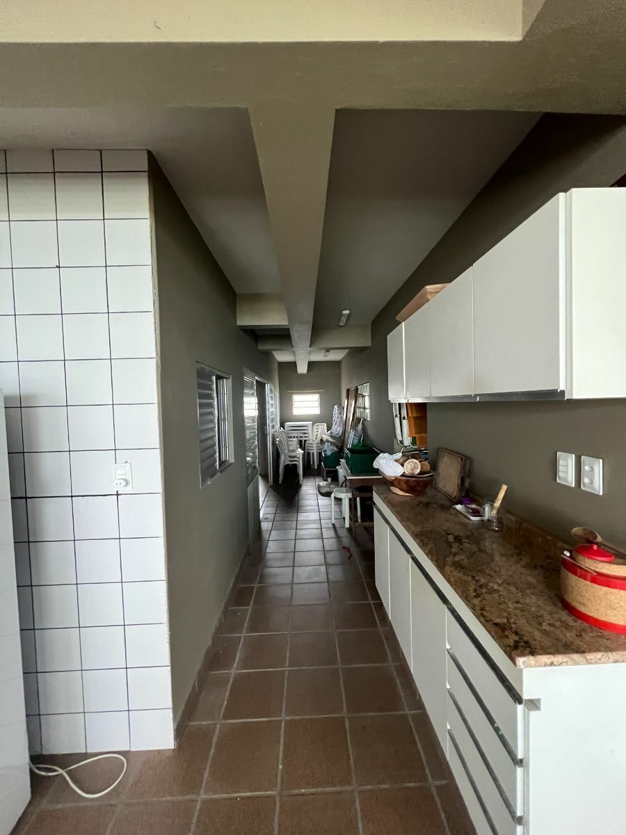 Apartamento à venda com 8 quartos, 686m² - Foto 11