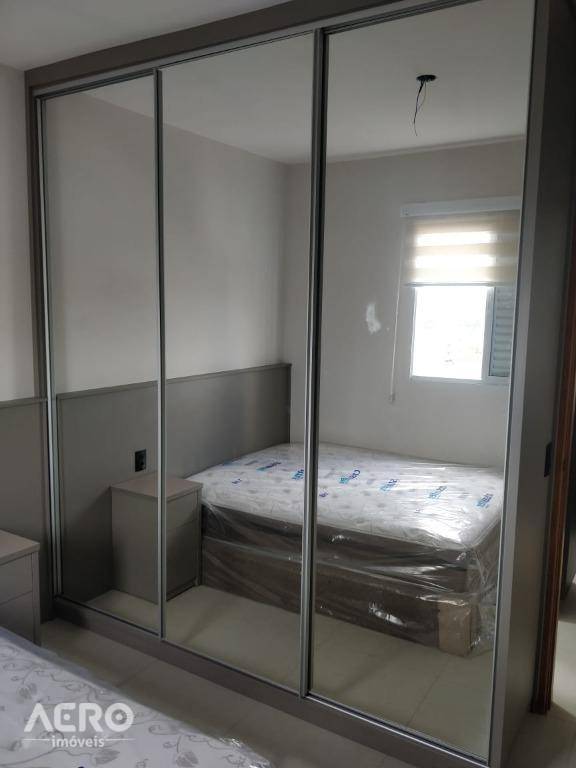 Apartamento para alugar com 1 quarto, 42m² - Foto 1