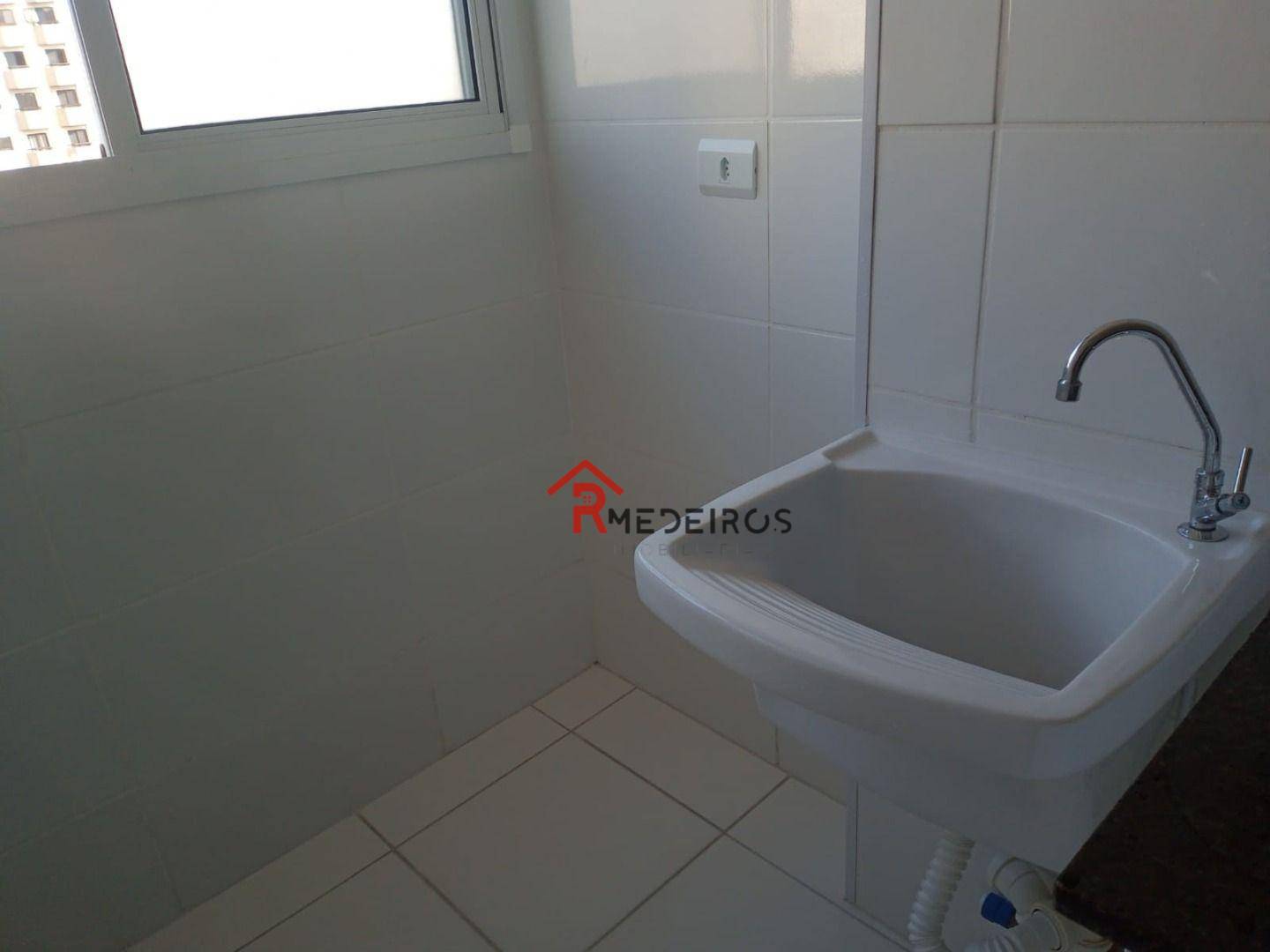 Apartamento à venda com 2 quartos, 73m² - Foto 29