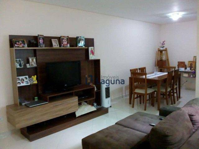 Apartamento à venda com 3 quartos, 117m² - Foto 1