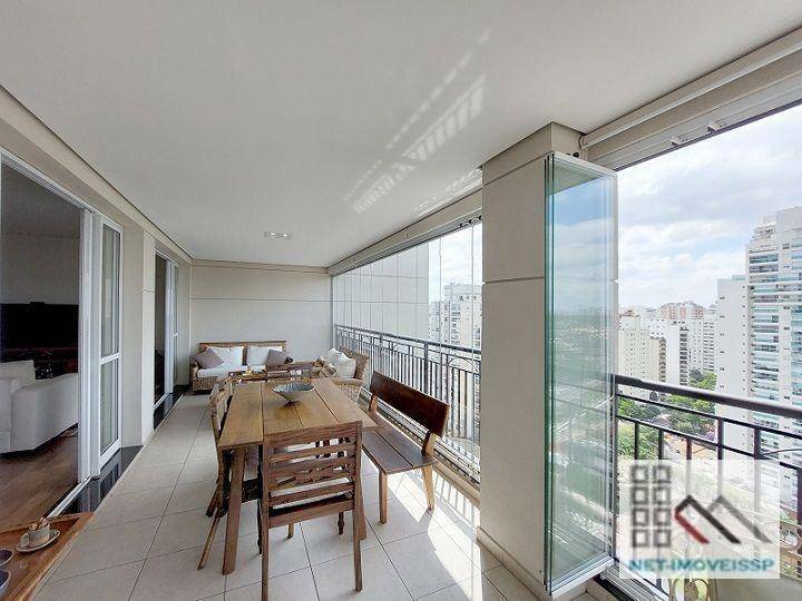 Apartamento à venda com 4 quartos, 258m² - Foto 11