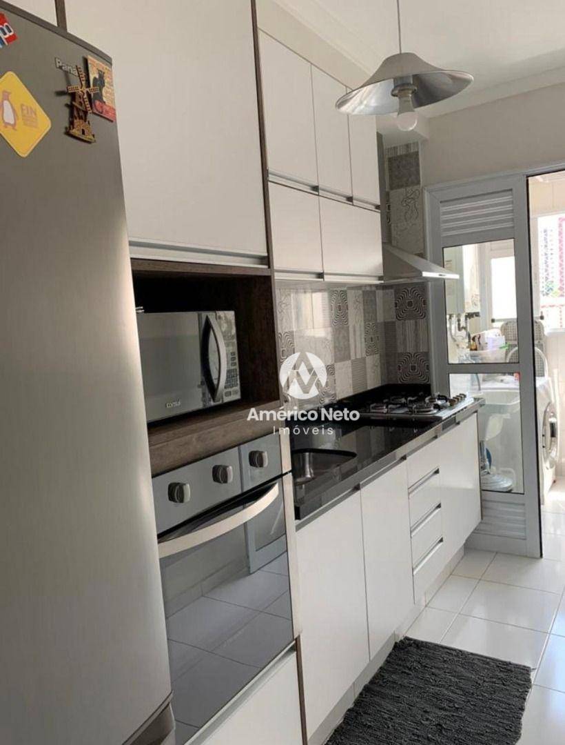 Apartamento à venda com 2 quartos, 68m² - Foto 13