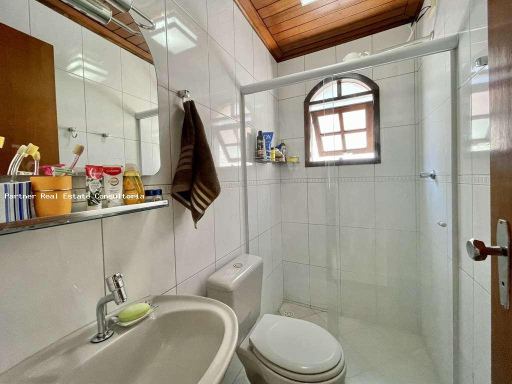 Casa à venda com 3 quartos, 1144m² - Foto 34