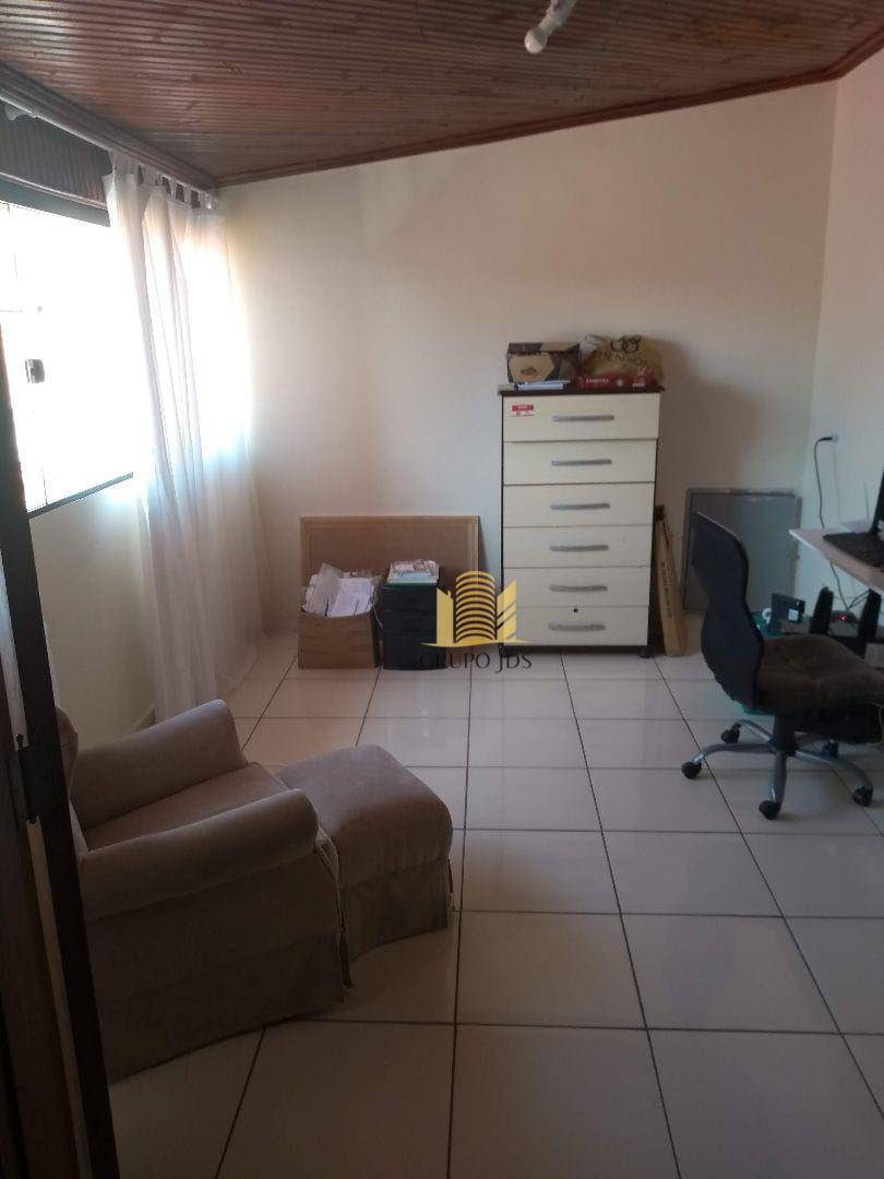 Sobrado à venda com 3 quartos, 193m² - Foto 12