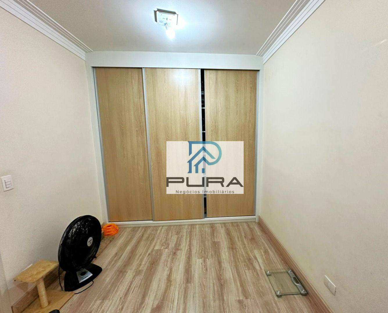 Apartamento à venda com 2 quartos, 60m² - Foto 13