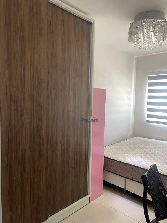 Apartamento para alugar com 3 quartos, 91m² - Foto 5