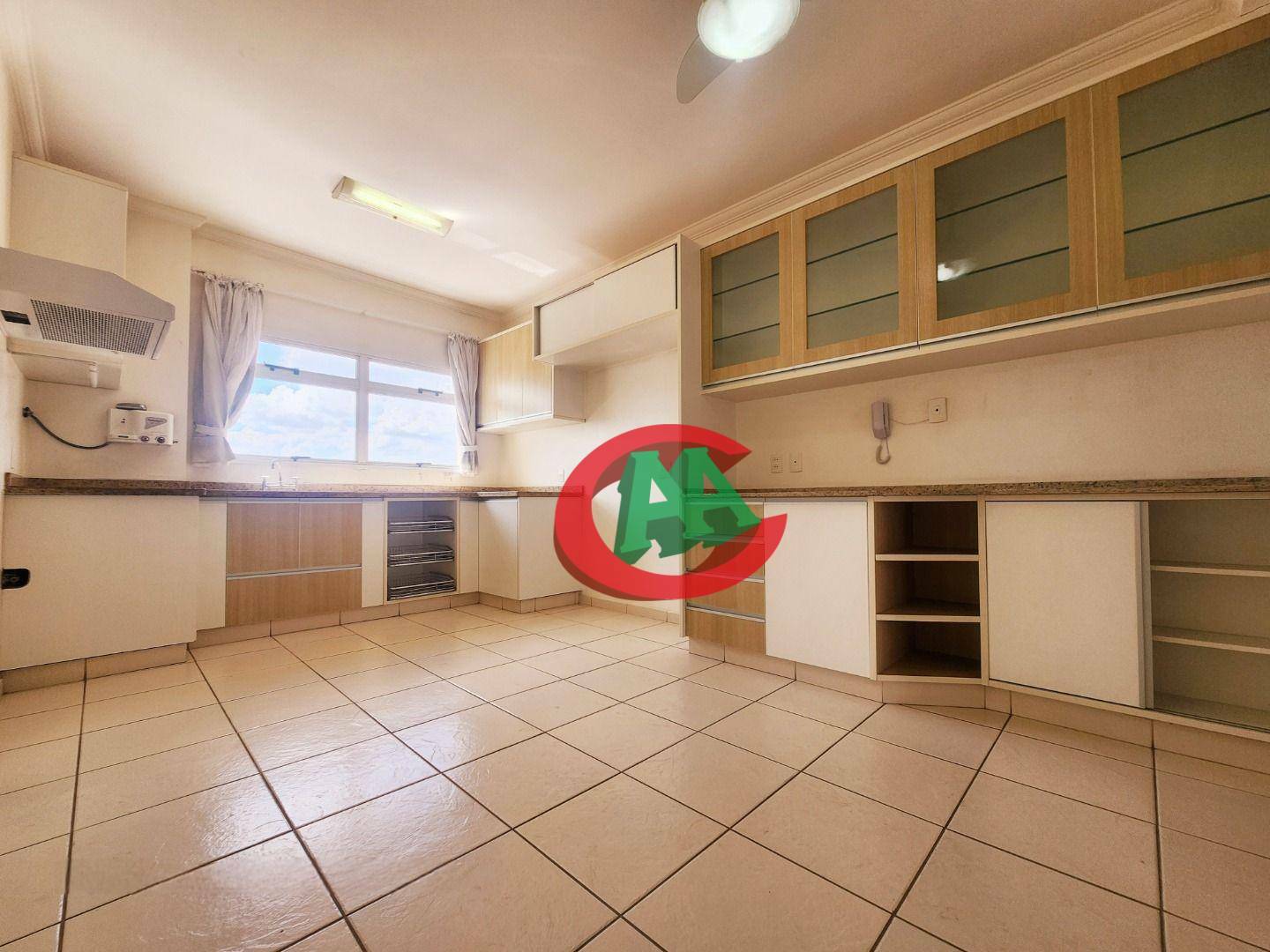 Apartamento à venda com 3 quartos, 156m² - Foto 8