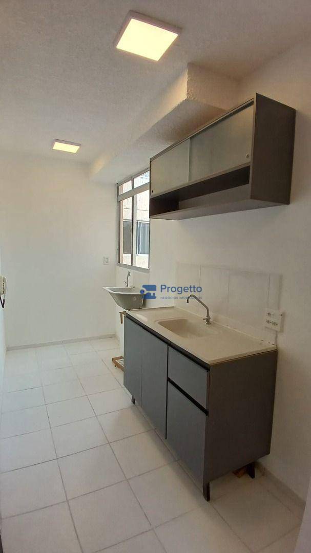 Apartamento à venda com 2 quartos, 45m² - Foto 2