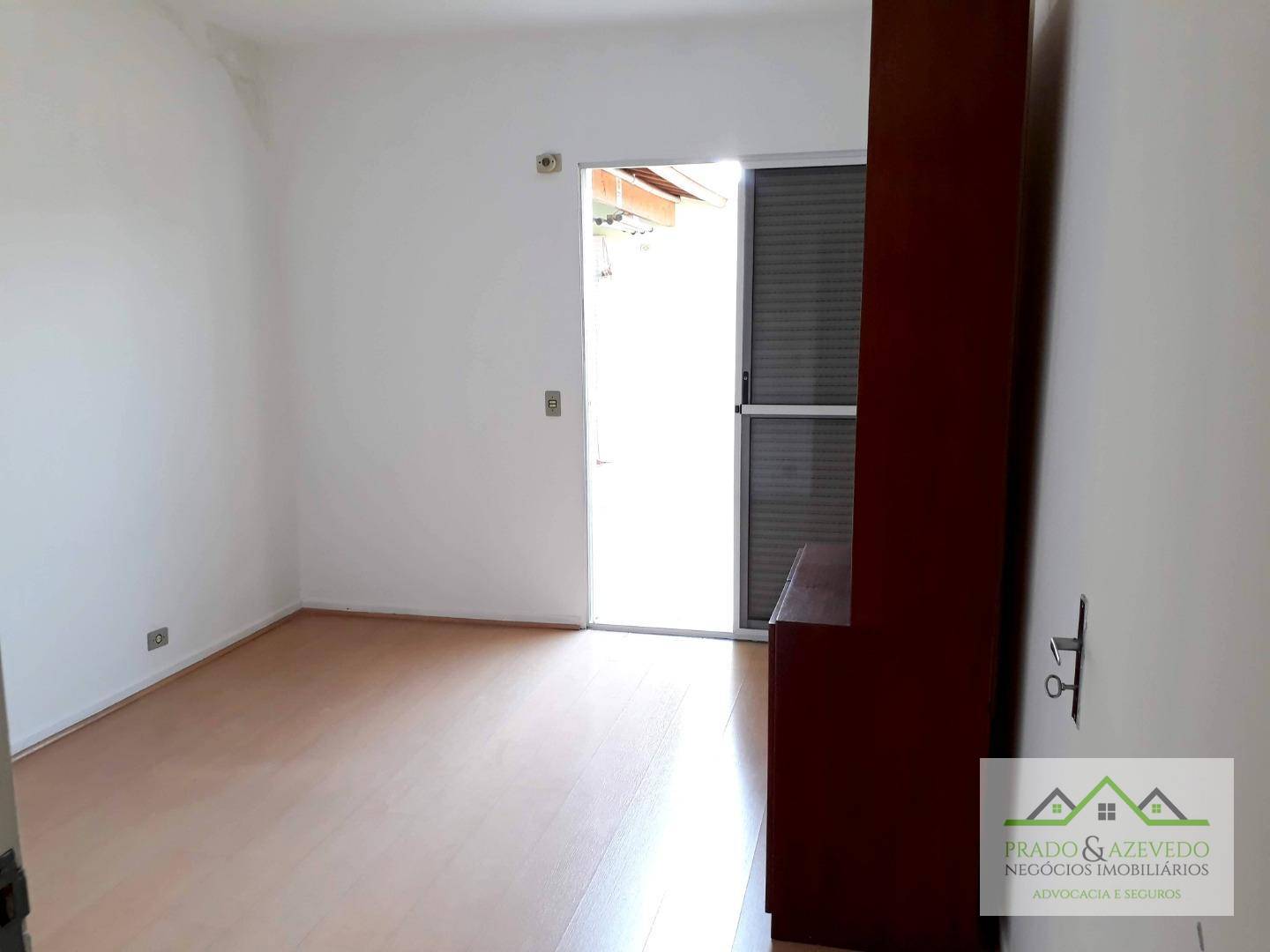 Casa à venda com 3 quartos, 140m² - Foto 8