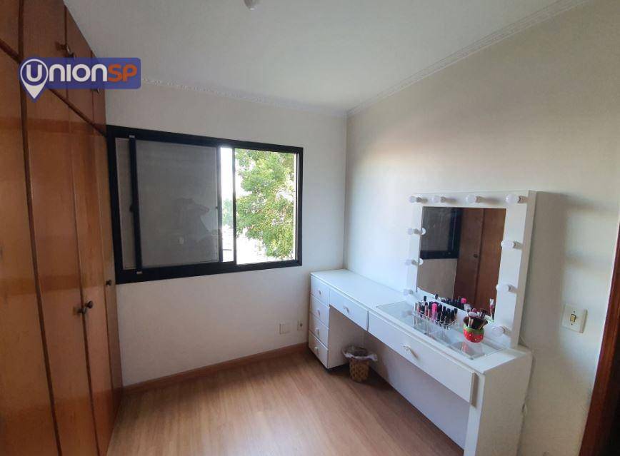 Apartamento à venda com 2 quartos, 60m² - Foto 8