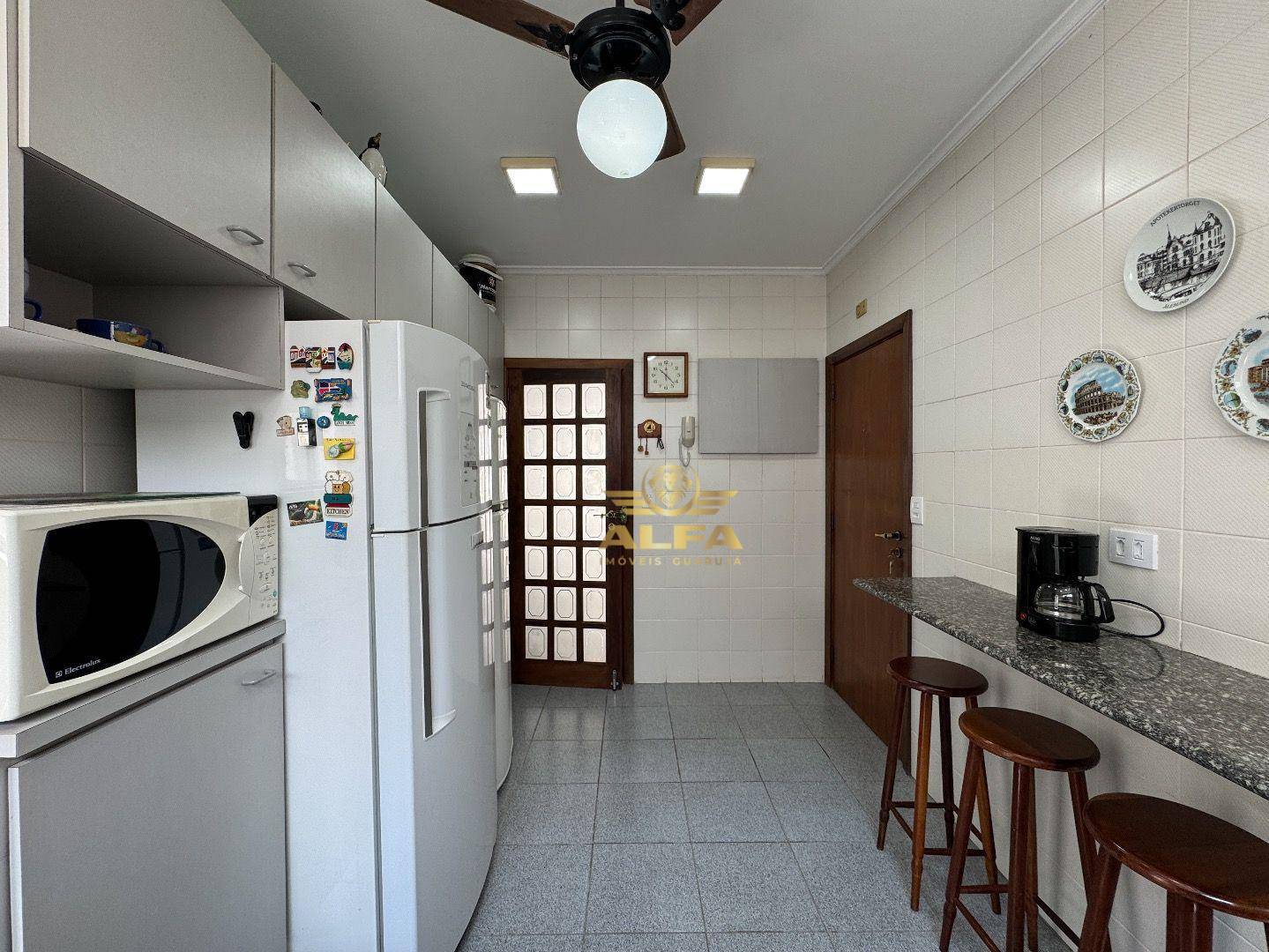 Apartamento à venda com 3 quartos, 97m² - Foto 17