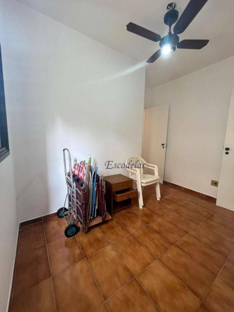 Apartamento à venda com 3 quartos, 98m² - Foto 17