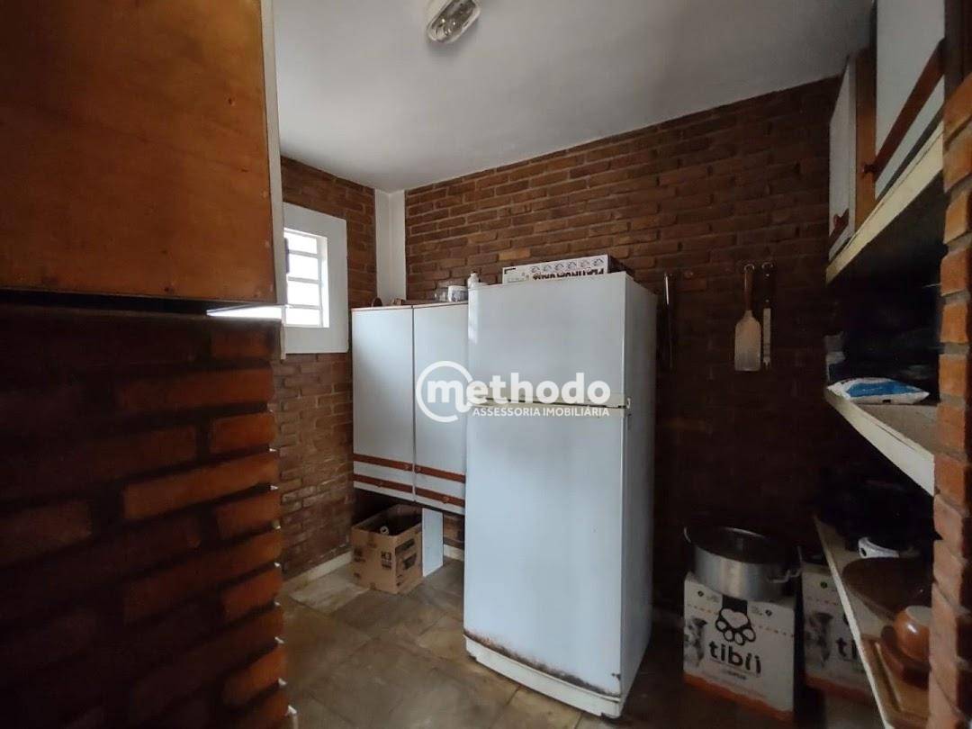 Casa de Condomínio à venda com 3 quartos, 588m² - Foto 32