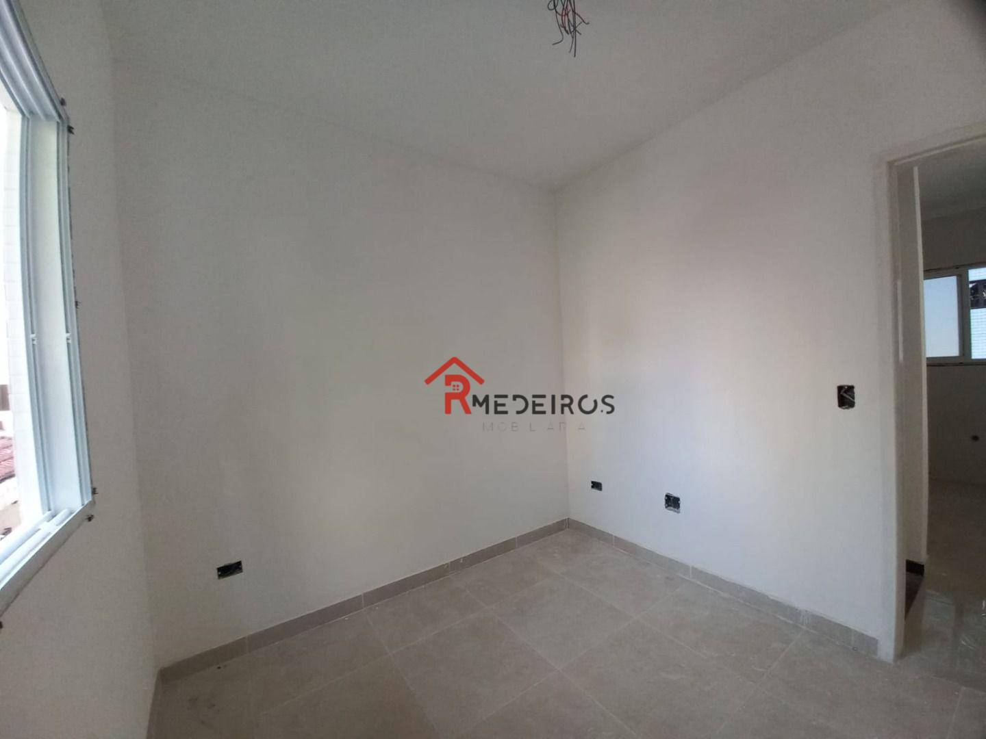 Casa à venda com 2 quartos, 54m² - Foto 15