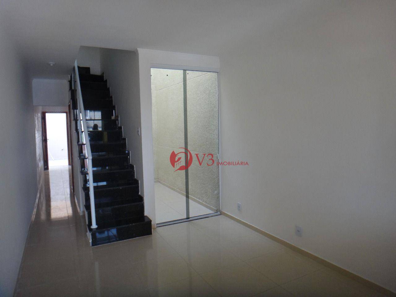 Sobrado à venda com 3 quartos, 100m² - Foto 3