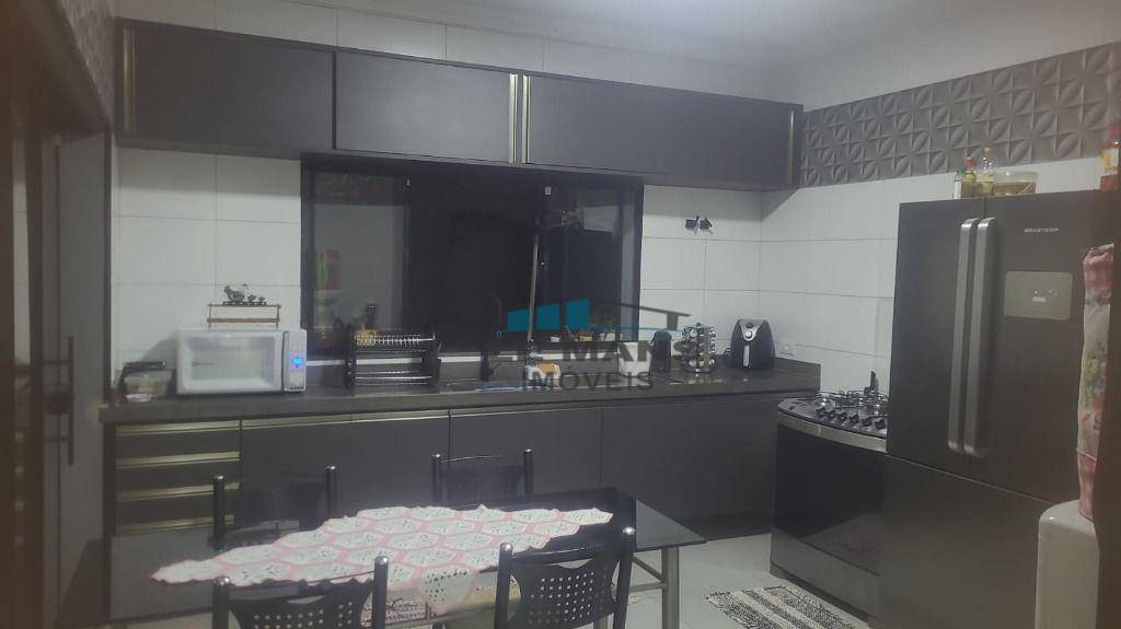 Chácara à venda com 3 quartos, 230m² - Foto 9