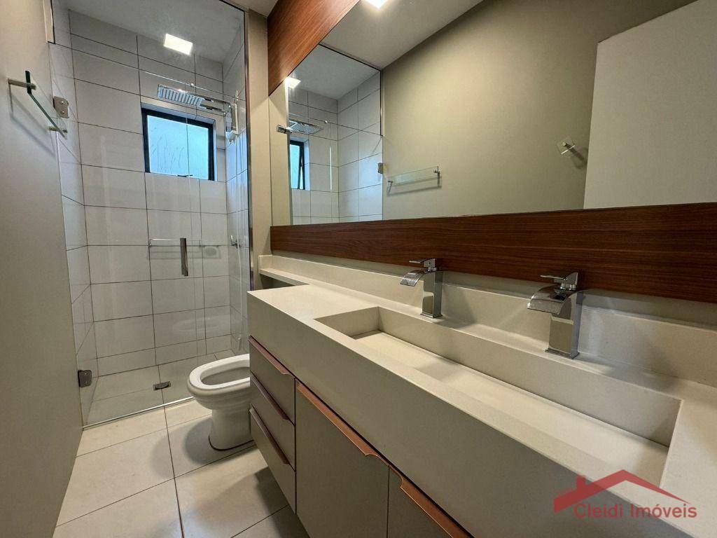 Apartamento à venda com 2 quartos, 79m² - Foto 19