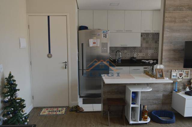 Apartamento à venda com 2 quartos, 84m² - Foto 6