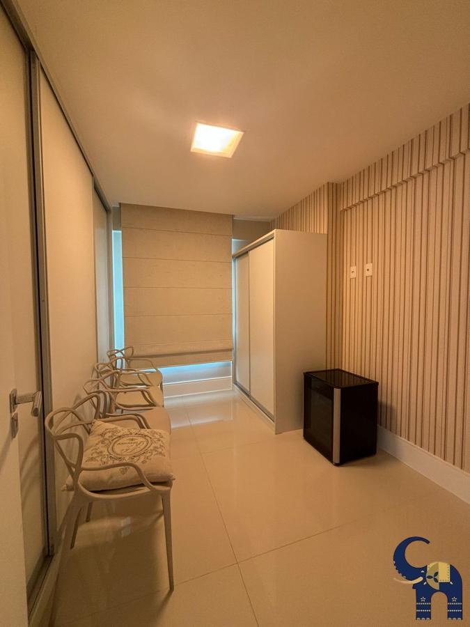 Apartamento à venda com 4 quartos, 207m² - Foto 14