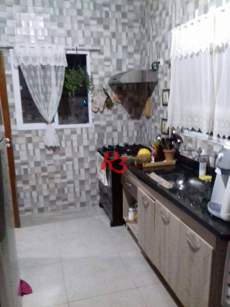 Casa à venda com 2 quartos, 100m² - Foto 6