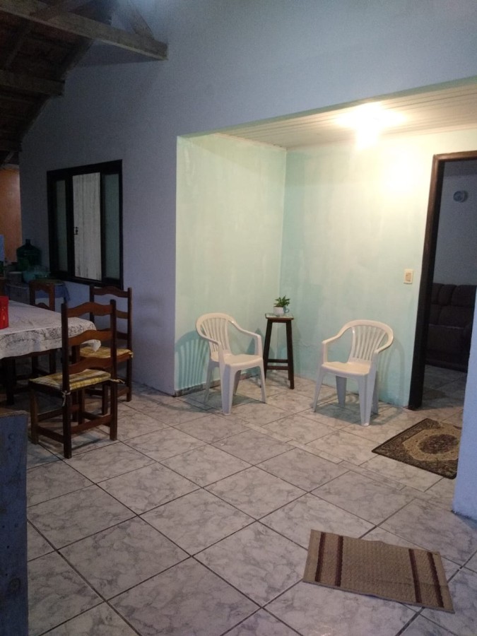 Casa à venda com 4 quartos, 240m² - Foto 4