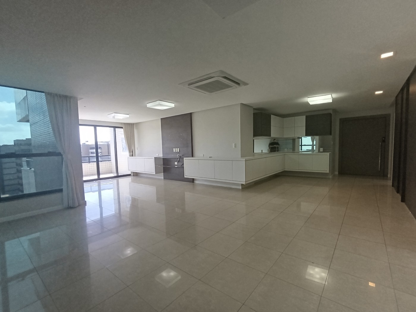 Cobertura à venda com 4 quartos, 310m² - Foto 4
