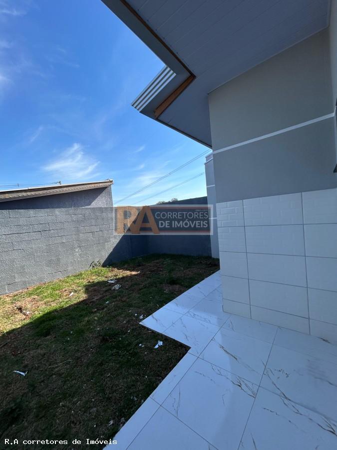 Casa à venda com 2 quartos, 84m² - Foto 12