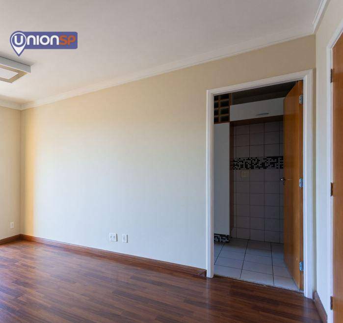 Apartamento à venda com 3 quartos, 80m² - Foto 3