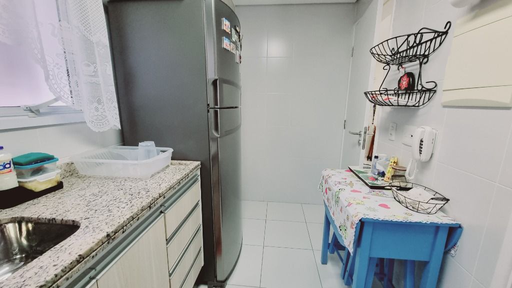 Apartamento à venda com 2 quartos, 83m² - Foto 25