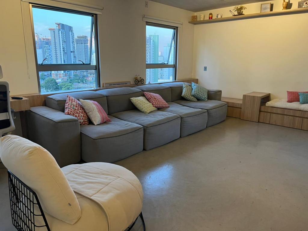 Apartamento à venda com 1 quarto, 70m² - Foto 1