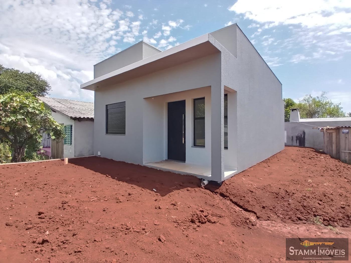 Casa à venda com 2 quartos, 150m² - Foto 1