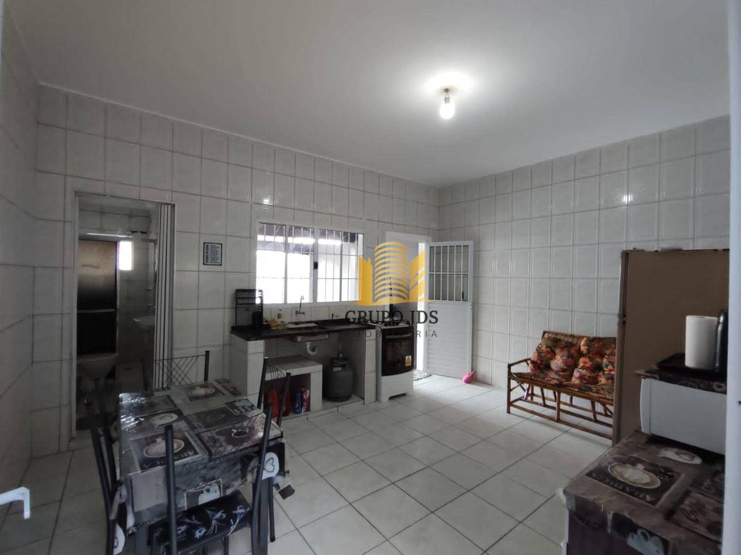 Casa à venda com 1 quarto, 125M2 - Foto 2