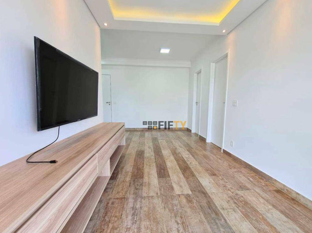 Apartamento para alugar com 1 quarto, 50m² - Foto 3