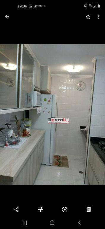 Apartamento à venda com 3 quartos, 180m² - Foto 28