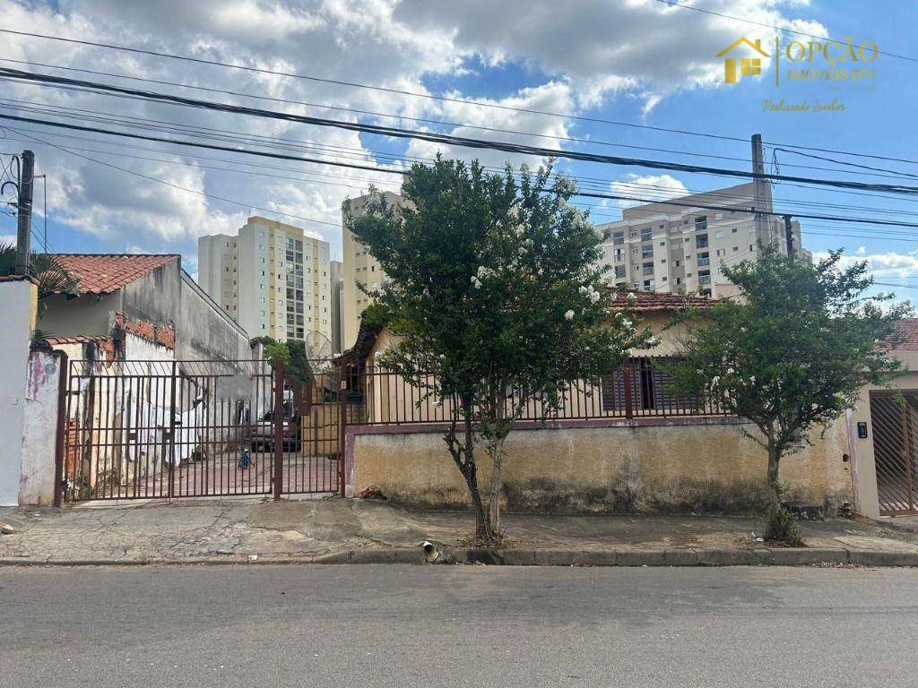 Casa à venda com 3 quartos, 347m² - Foto 2