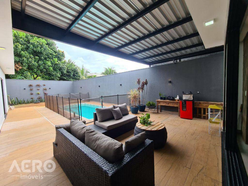 Casa de Condomínio à venda com 3 quartos, 216m² - Foto 11