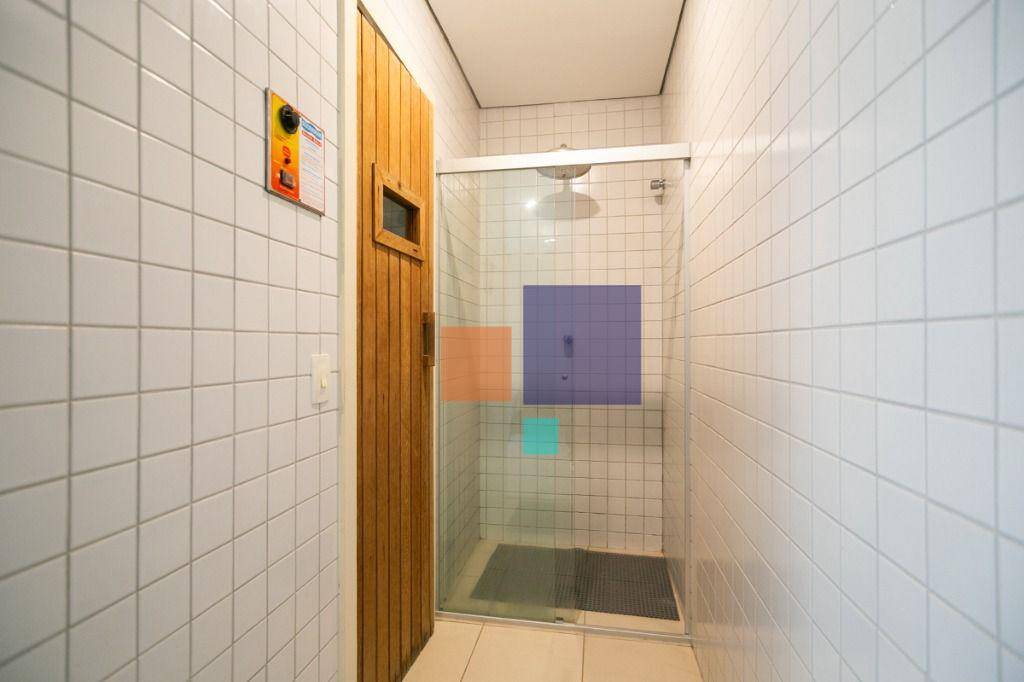Apartamento para alugar com 4 quartos, 240m² - Foto 32