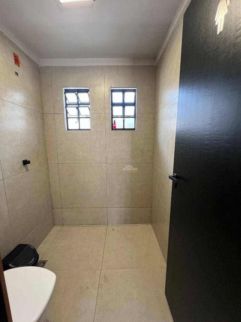 Casa à venda com 1 quarto, 200m² - Foto 6