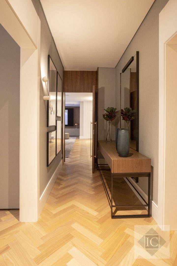 Apartamento à venda com 3 quartos, 283m² - Foto 19