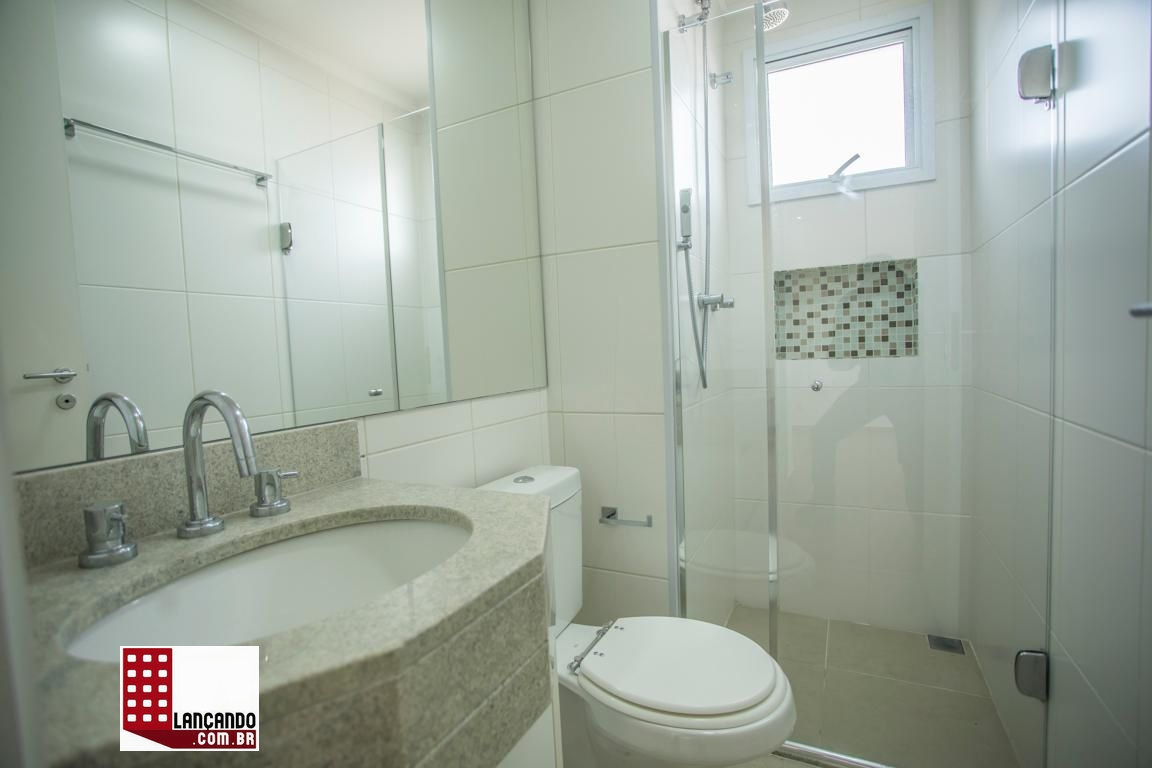 Apartamento à venda com 2 quartos, 72m² - Foto 4