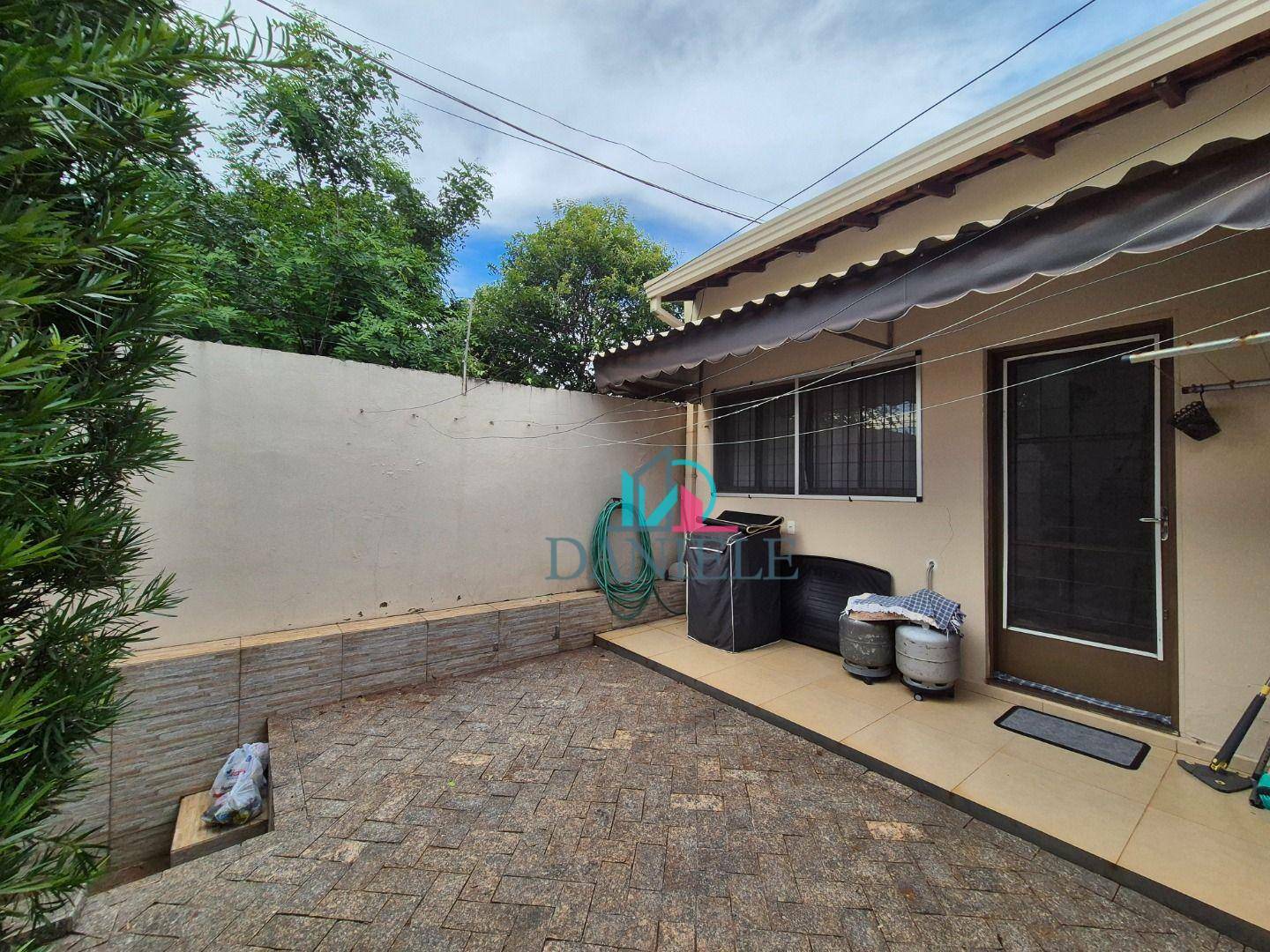 Casa à venda com 3 quartos, 120m² - Foto 23