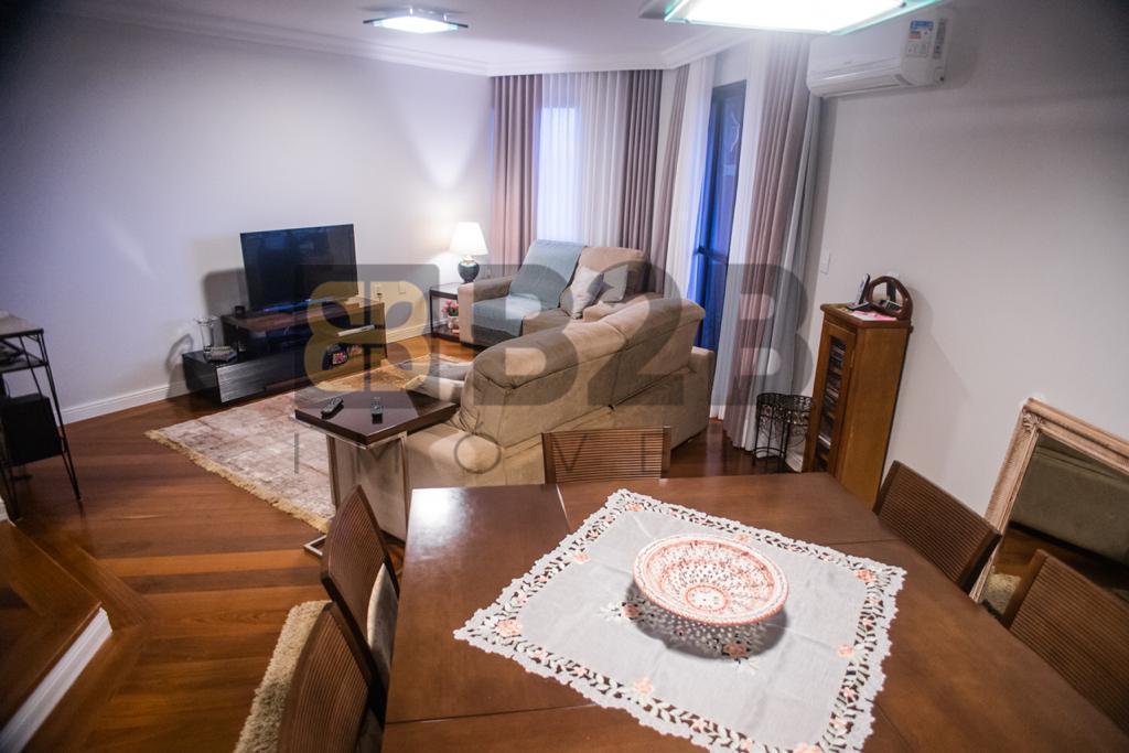 Apartamento à venda com 3 quartos, 142m² - Foto 2